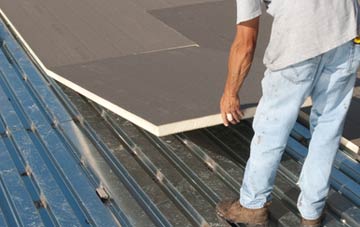 benefits of insulating Ffairfach flat roofing